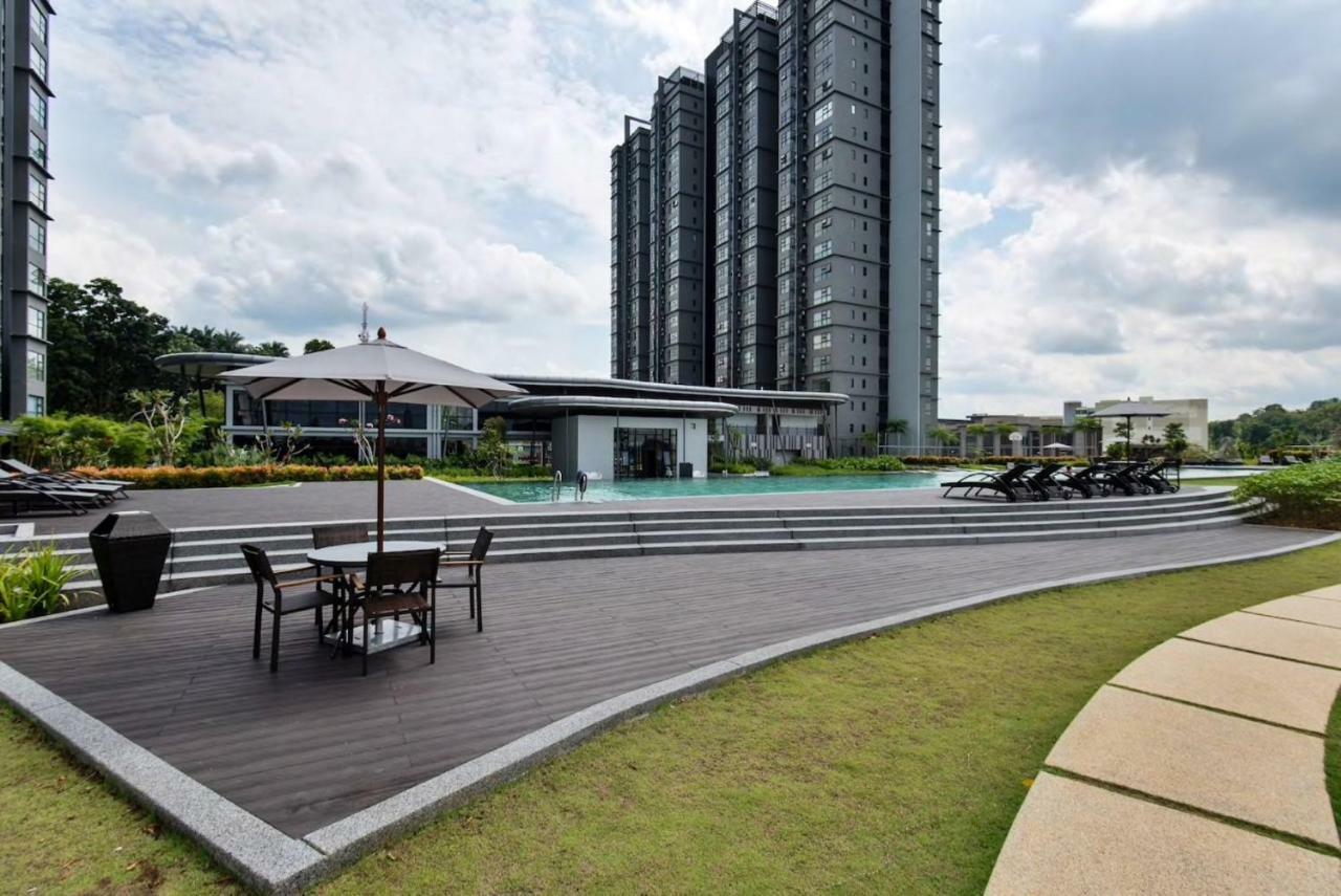 Ferienwohnung The Comfyhauz # Cyberjaya Exterior foto